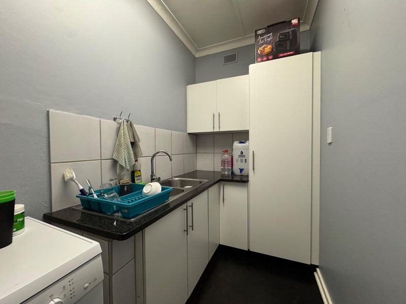 TRANQUIL FAMILY LIVING! - Photo 6