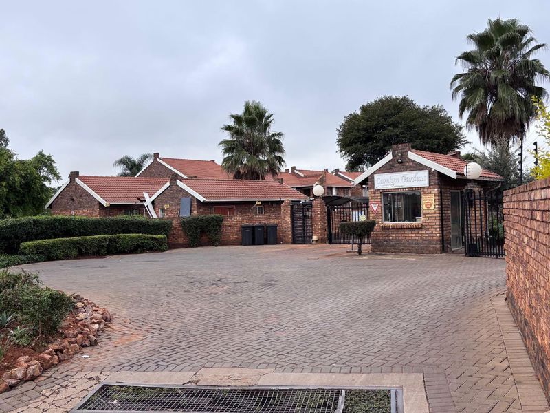 BEAUTIFUL APARTMENT - Photo 8