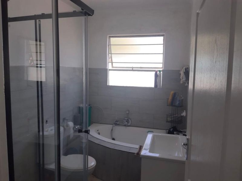 Calling All Investors and first time Buyers! - Photo 6