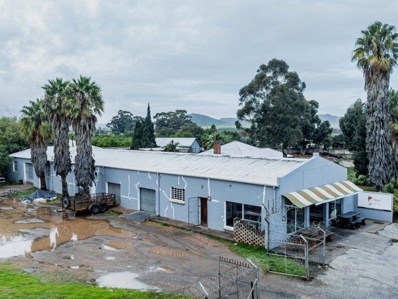 Fabulous Investment opportunity in the heart of the Boland! - Photo 10