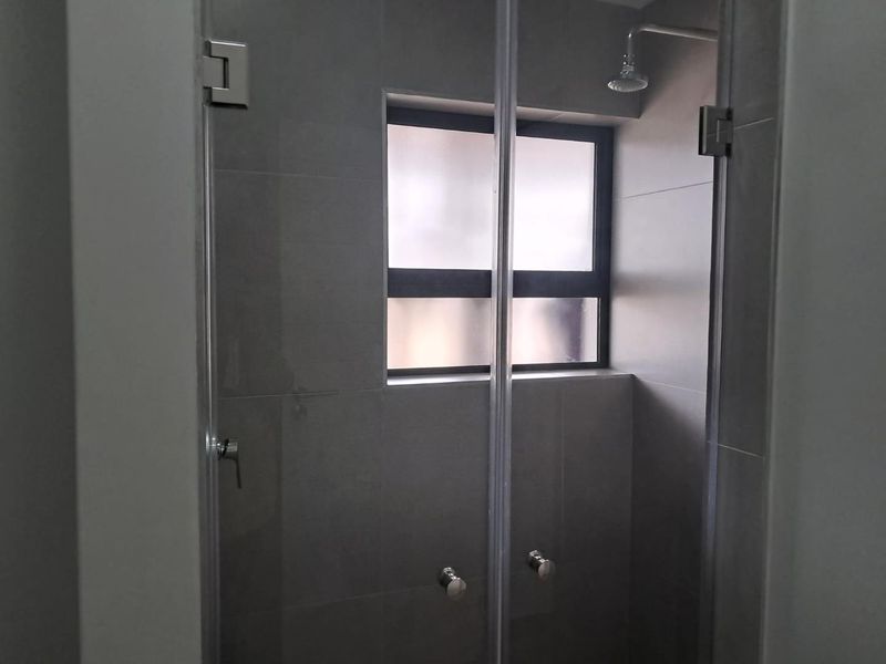Studio apartment to rent in Hartland Retirement Village - Furnished - 1 July 2026 - Photo 10