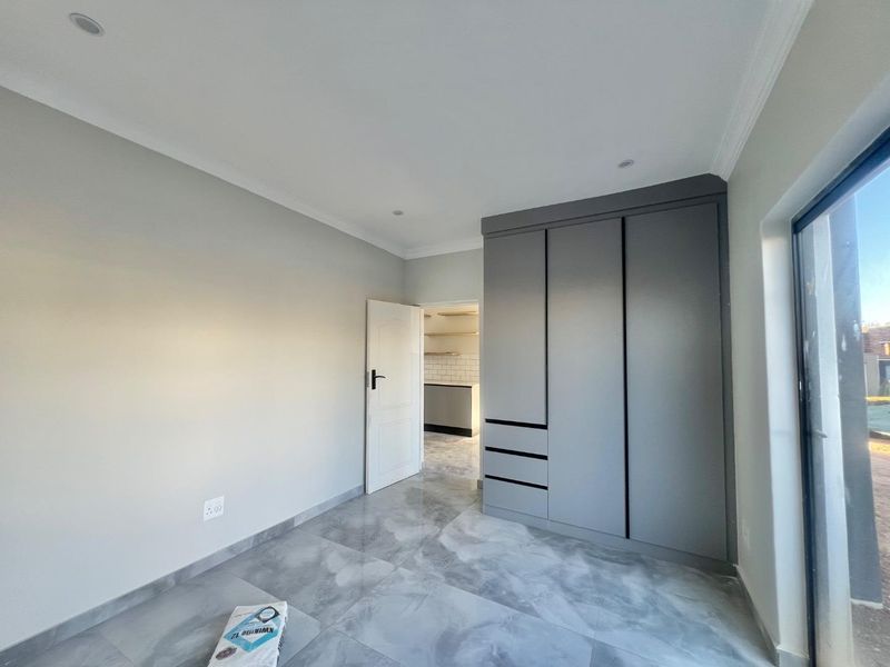 Modern Off-Plan 3-Bedroom Home with Study & 3 Balconies - Photo 9