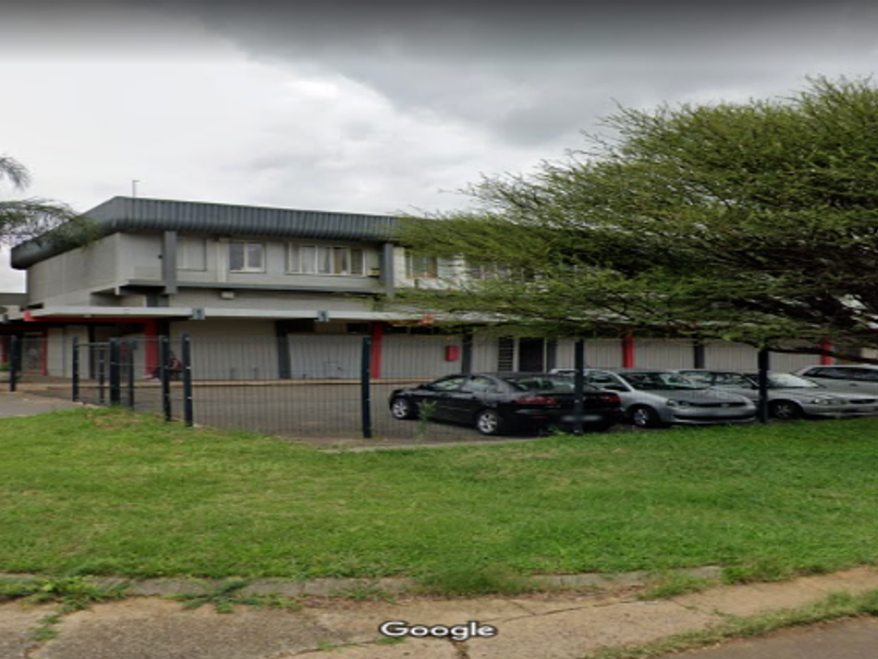 **3,300 sqm Office Building with 4,814 sqm Vacant Land** - Photo 6
