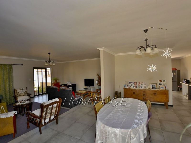 Ext 10, Henties Bay:  Spacious home at the right price is for sale - Photo 5