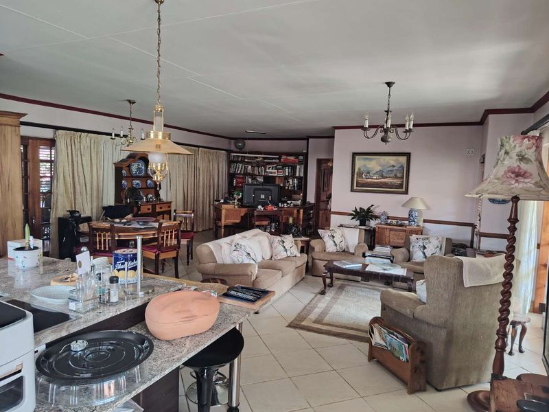 Lovely 3 Bedroom,2Bathroom house in Goedeburg,Benoni - Photo 3