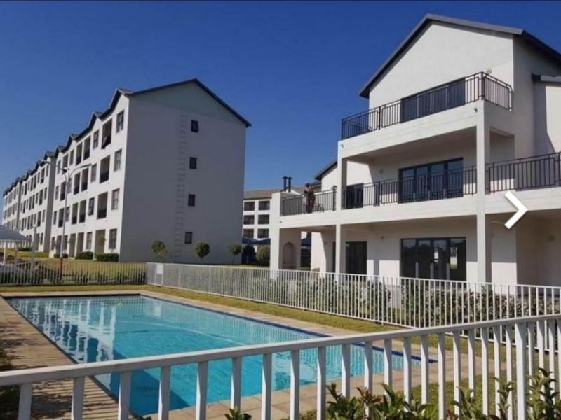 Two Bedroom Apartment  to rent in Midrand - Photo 1
