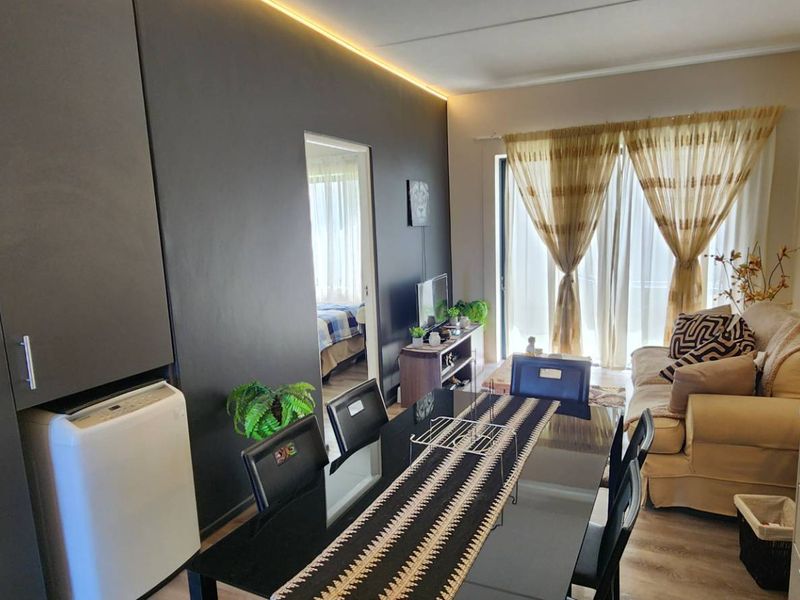 Price Slashed: Lifestyle Estate Living at its best. - Photo 3