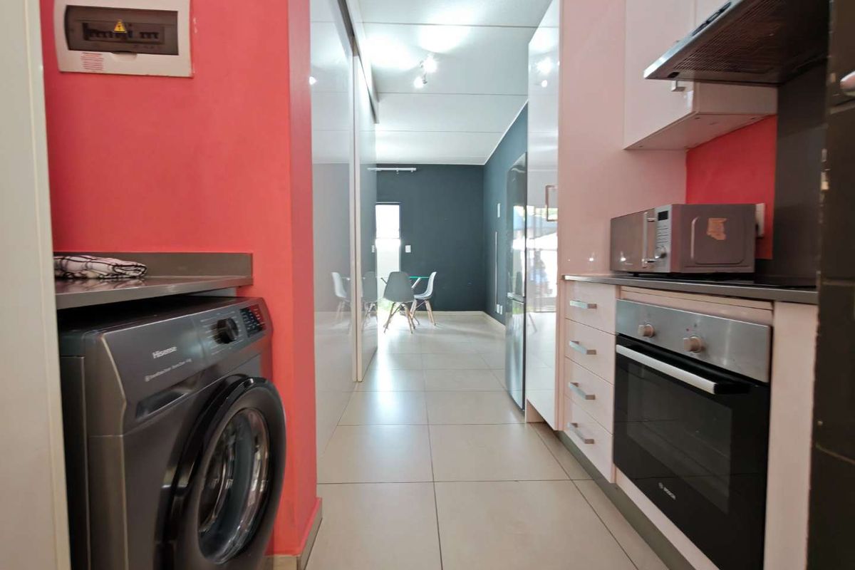 1 Bedroom Apartment for Sale in North RIding - Photo 5