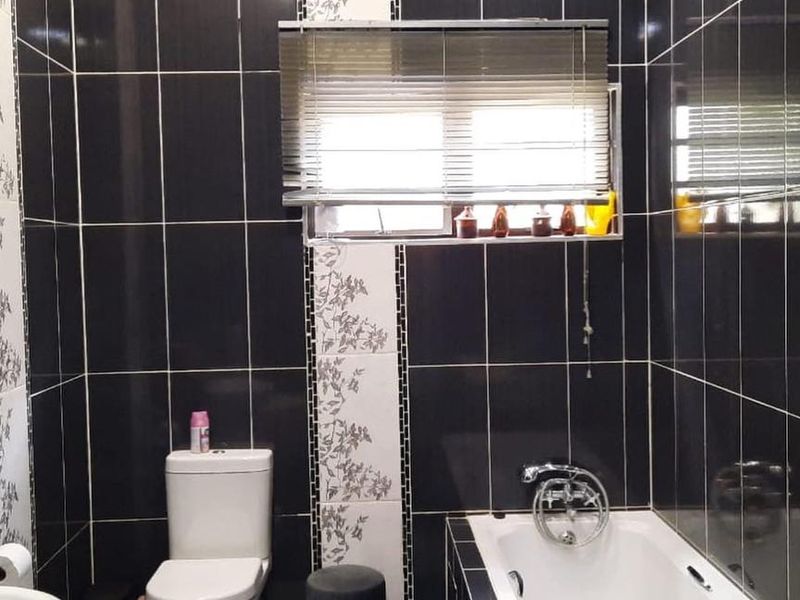 House For Sale in Auablick - Photo 8
