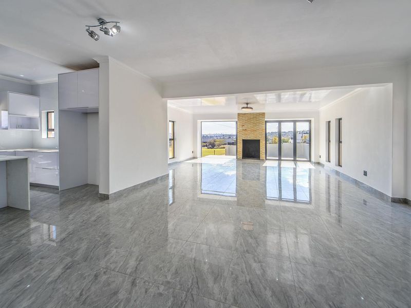 Brand New Contemporary Family Home in Helderfontein Estate - Photo 3
