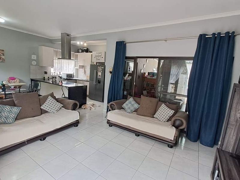 Immaculate & well positioned property close to Okahandja CBD. - Photo 7