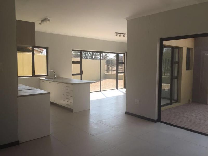 Riverthorn Village Okahandja - Photo 2