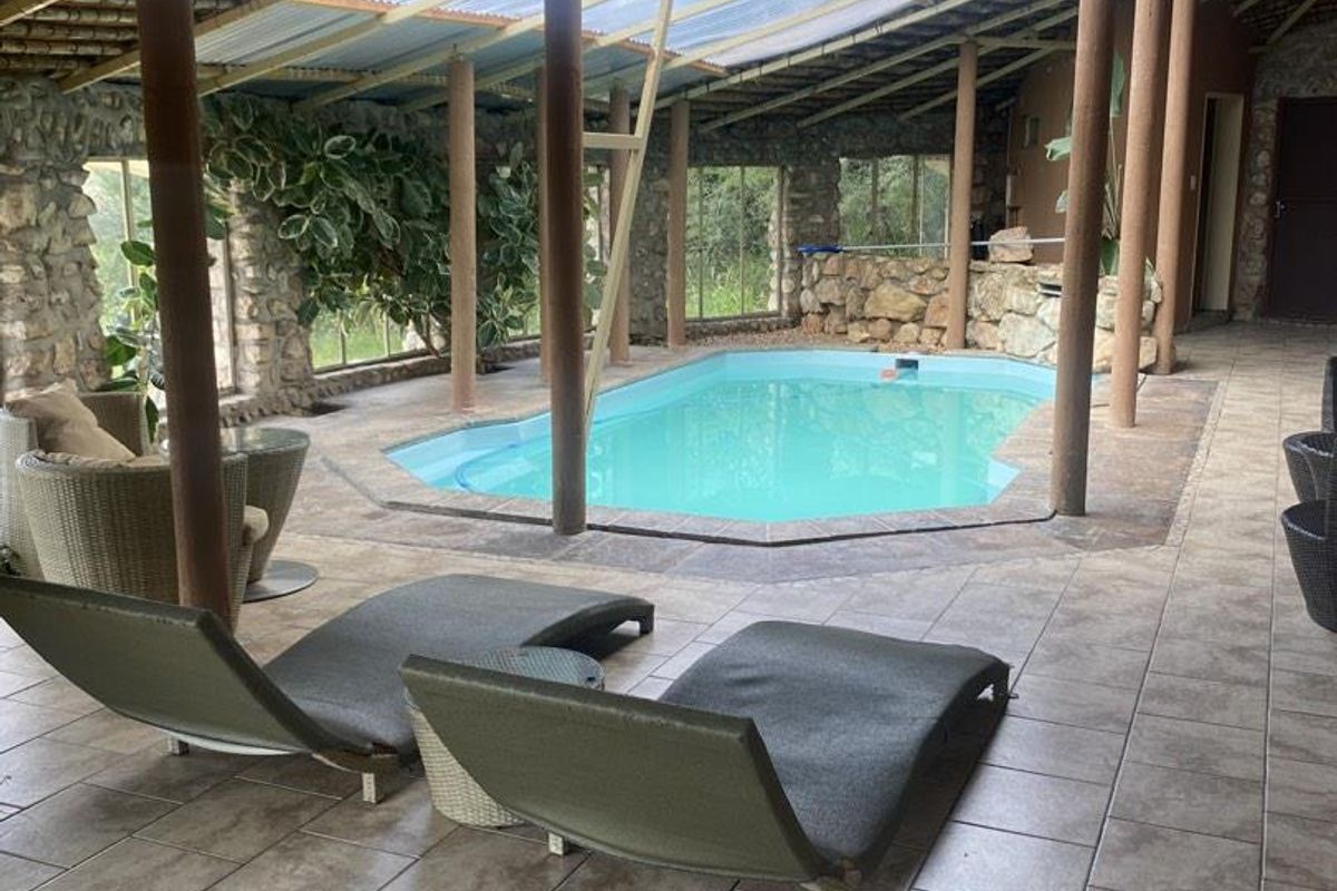 Luxurious Game Lodge & Wilderness Estate – 3,000 Hectares, 89 km from Windhoek, en route to Gobabis Namibia - Photo 3