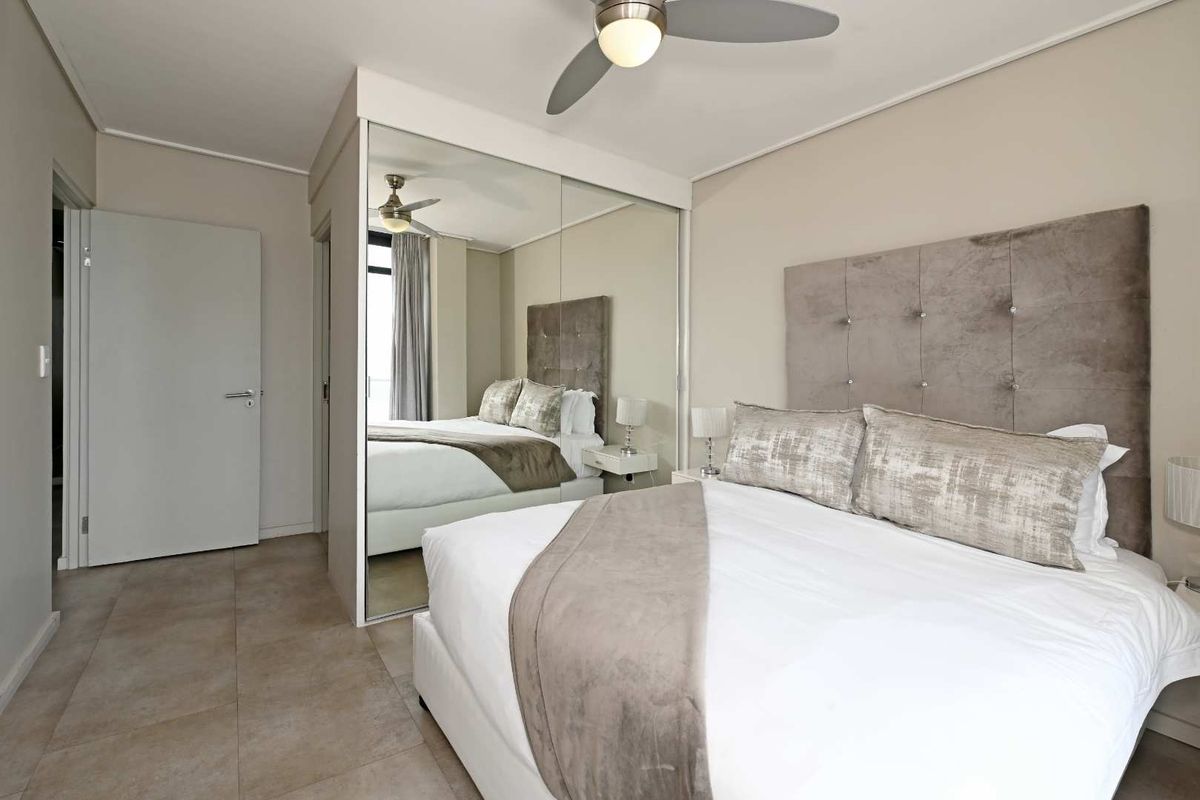 Ultra-Luxury Beachfront Penthouse | Private Rooftop | Fully Furnished | Blouberg - Photo 5