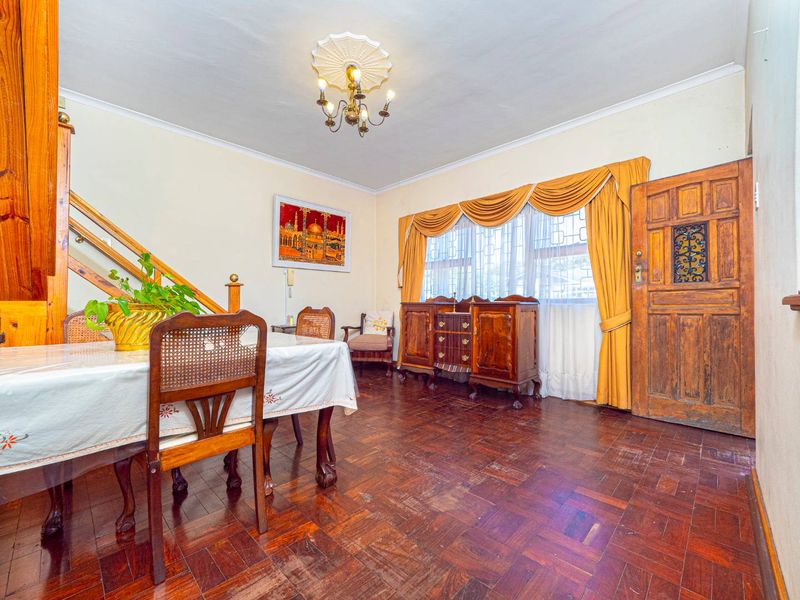 Secure, Spacious Home in Garlandale with Granny Flat - Photo 8