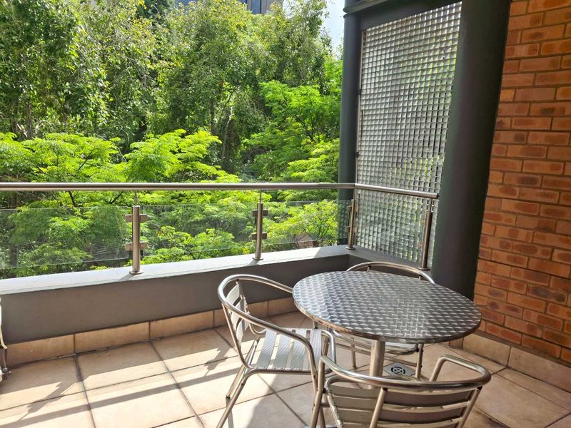 A BEAUTIFULLY FURNISHED TWO BEDROOM APARTMENT - Photo 5