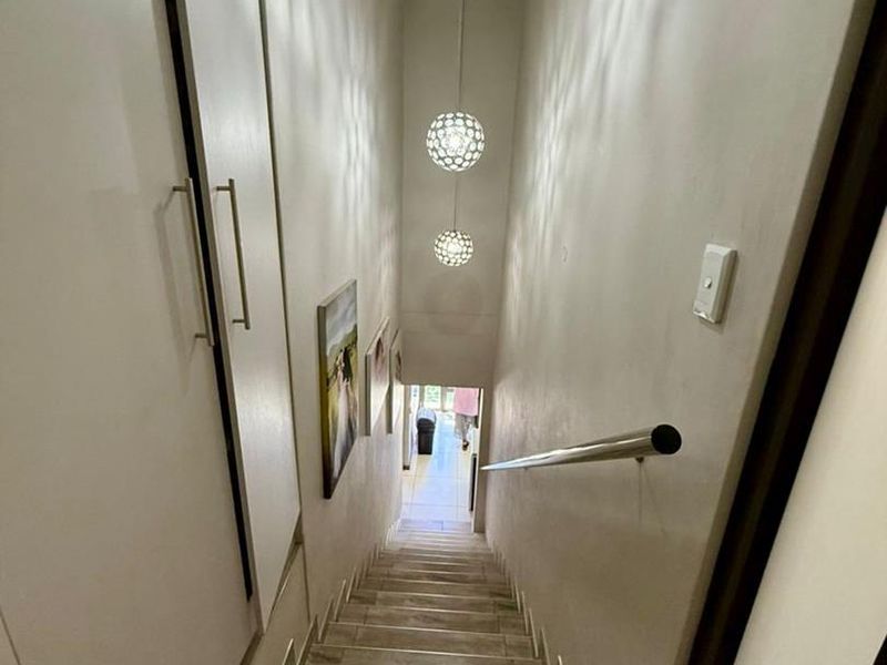 Kleine Kuppe- For Sale- N$5 900 000 - Photo 8