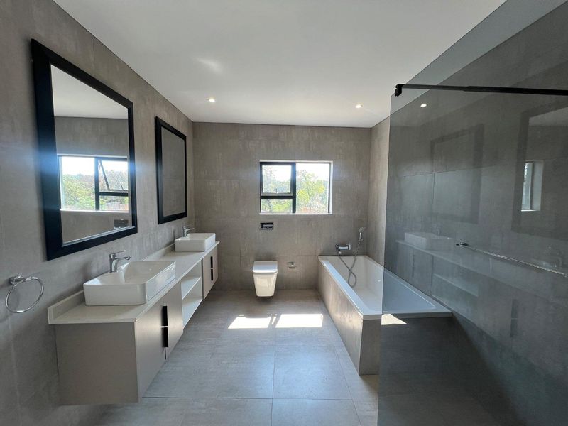 Modern 3-Bedroom Cluster in Prime Bryanston East – No Transfer Costs! - Photo 8