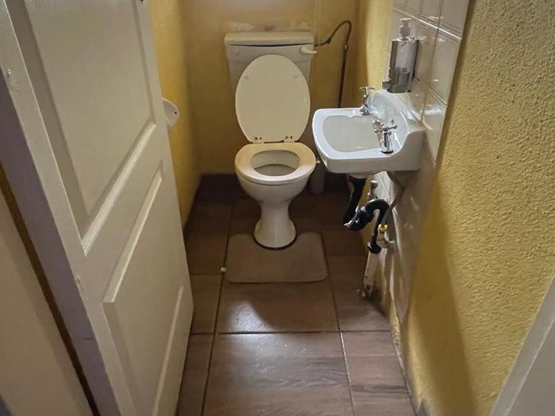 3 Bedroom house in Elandspark - Photo 9