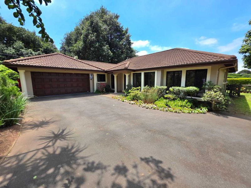 Modern, Low-Maintenance 3-Bedroom Family Home for Sale! - Photo 2