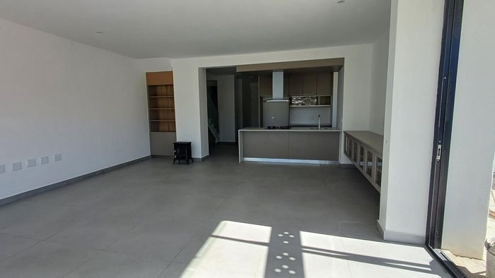 Property #2416574, Townhouse Rental Monthly in Auasblick