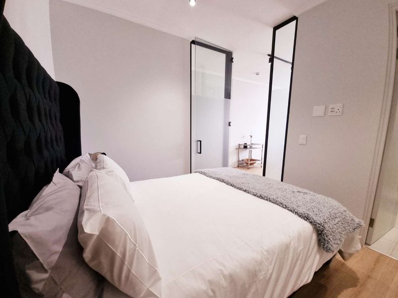 Fully furnished one bedroom, executive apartment for rent at Ellipse - Photo 8