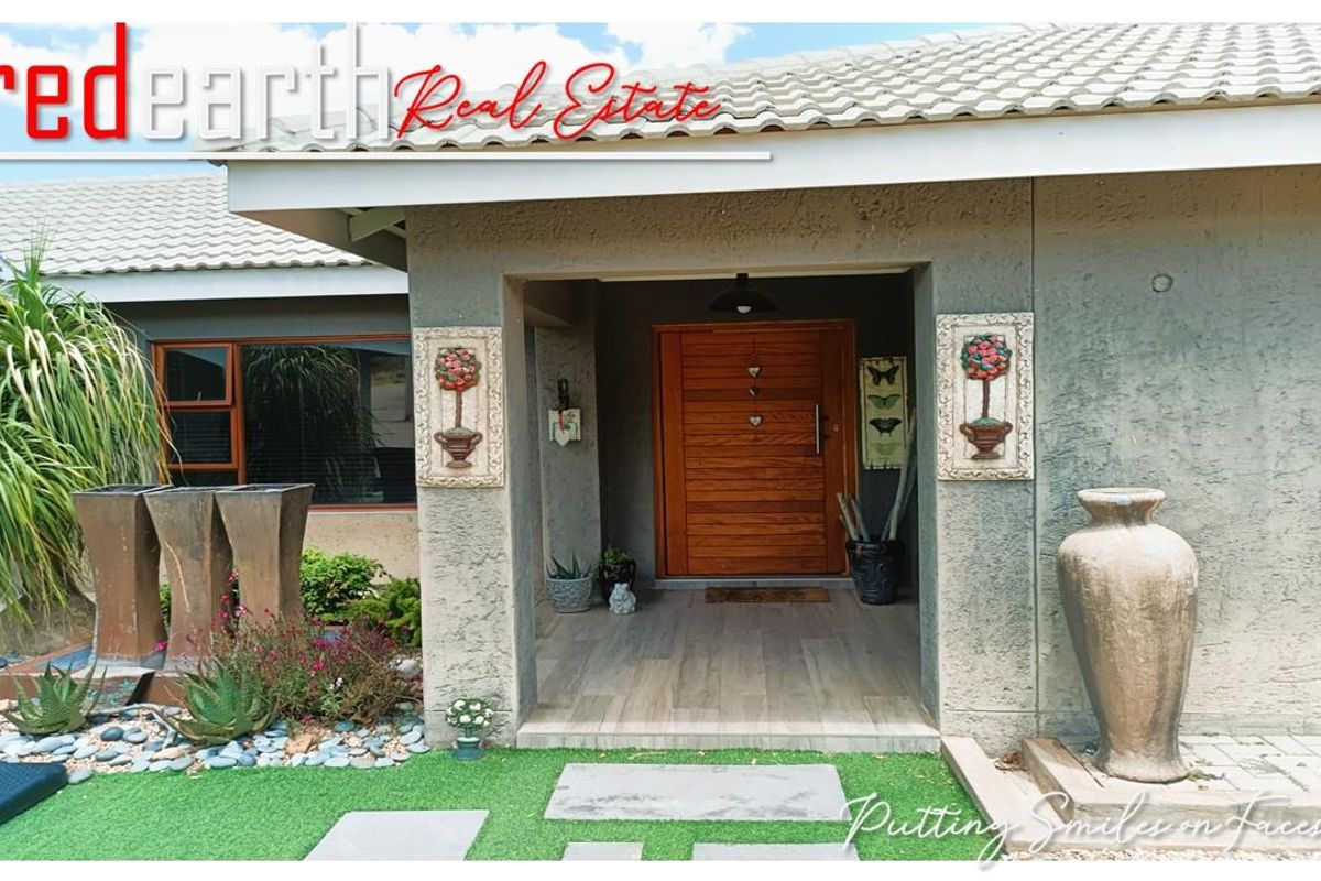 "Versatile Luxury" - Photo 2