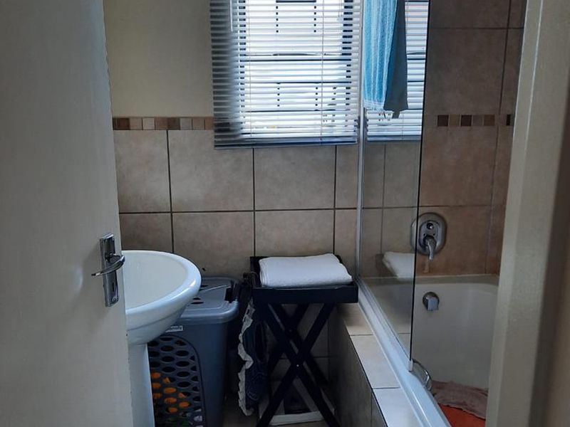 3 bedrooms house to rent in Kosmosdal,Centurion - Photo 10