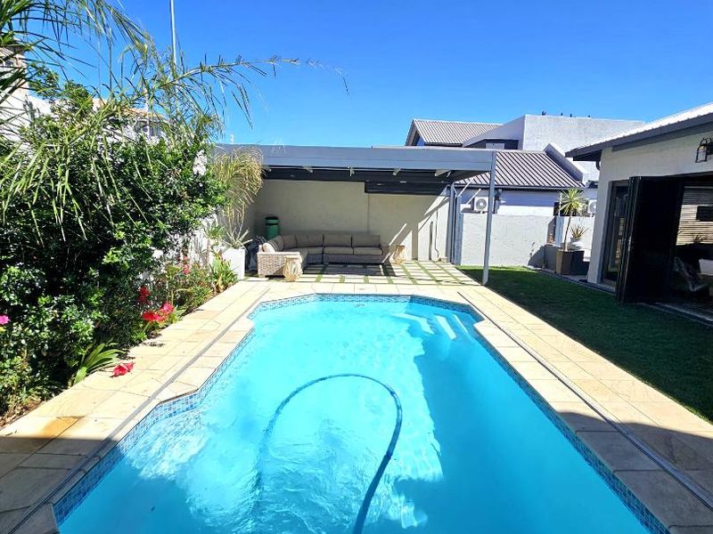 Immaculate 4-Bed Home with Pool & Office, Move-In Ready - Photo 3
