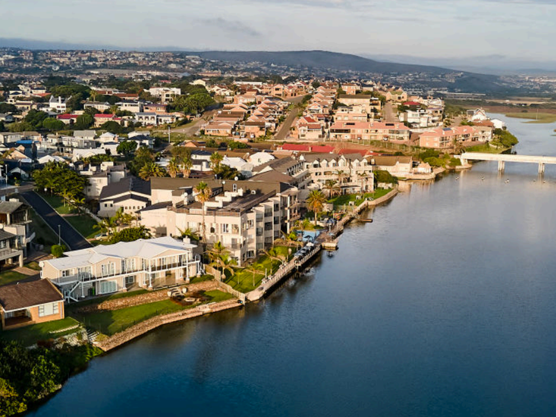 Effortless Returns: Income‐Producing Suite in The Riviera Wharf Hotel - Photo 10