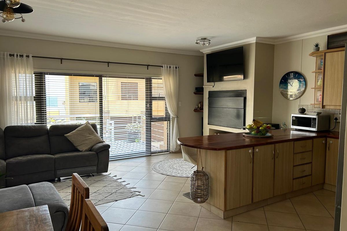 For Sale: Modern Double-Story Apartment at Dolphin Beach, Namibia - Photo 3