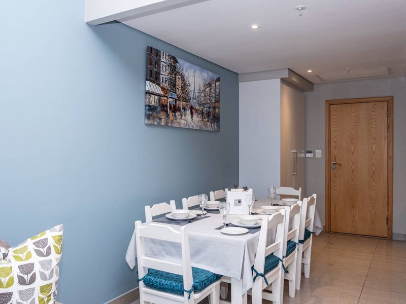 2 BEDROOM I 2 BATHROOM APARTMENT - Photo 8