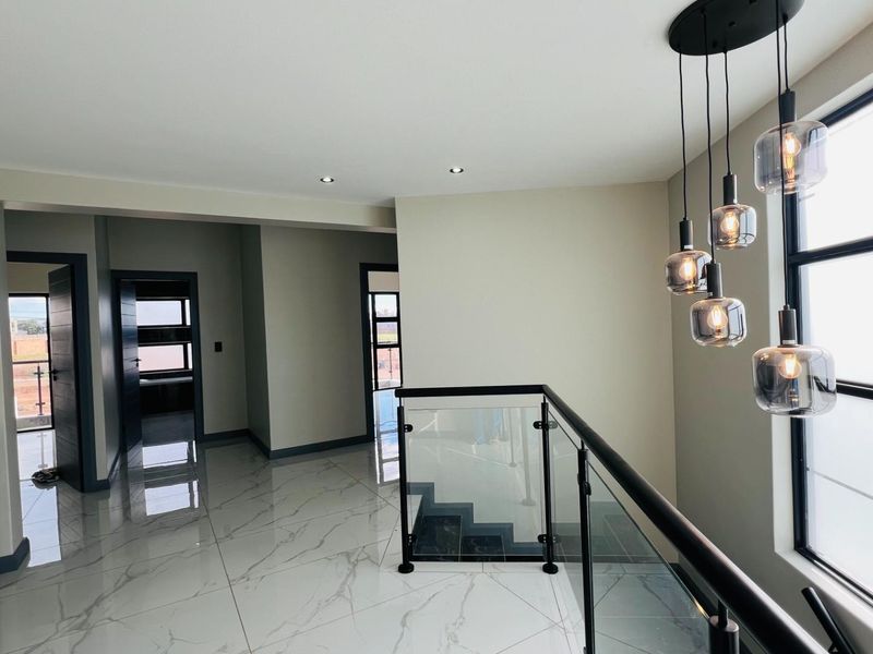 No Transfer Duties- Brand-New Luxury 4 Bedroom Designer Home with Pool, Balconies & Boma – Walk to New Mall Opening Oct 2026 - Photo 6