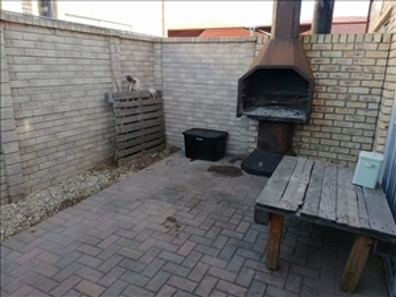 Pinnacle 7 Loft Apartment - Photo 9