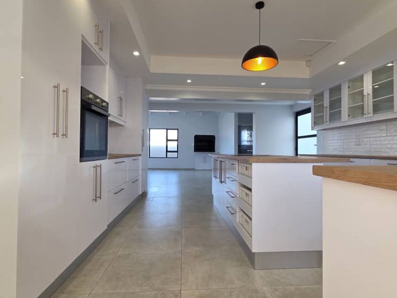 Brand New Three Bedroom Family Home For Sale - Photo 4