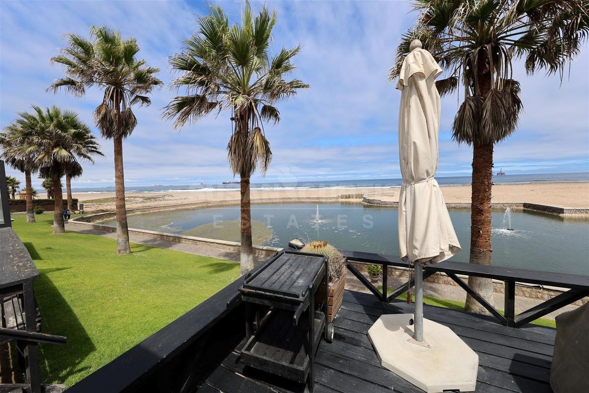 Perfect Holiday Home or Lucrative Investment Property! - Photo 3