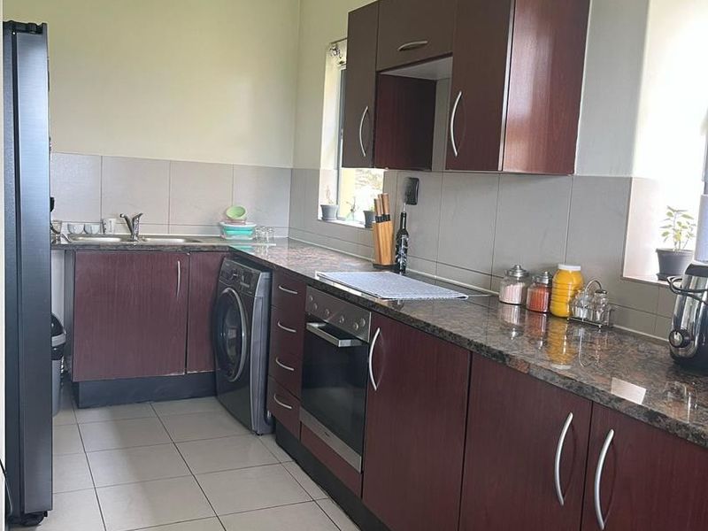 FAMILY-FRIENDLY APARTMENT IN JACKAL CREEK GOLF ESTATE. - Photo 5