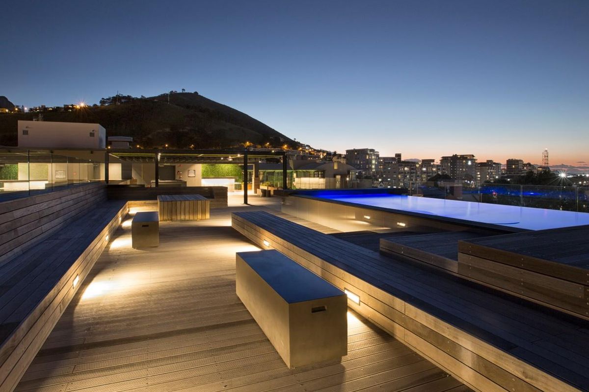 Unlock City Living & Returns | Balcony | Park Bay | Pool & Airbnb Potential - Photo 4