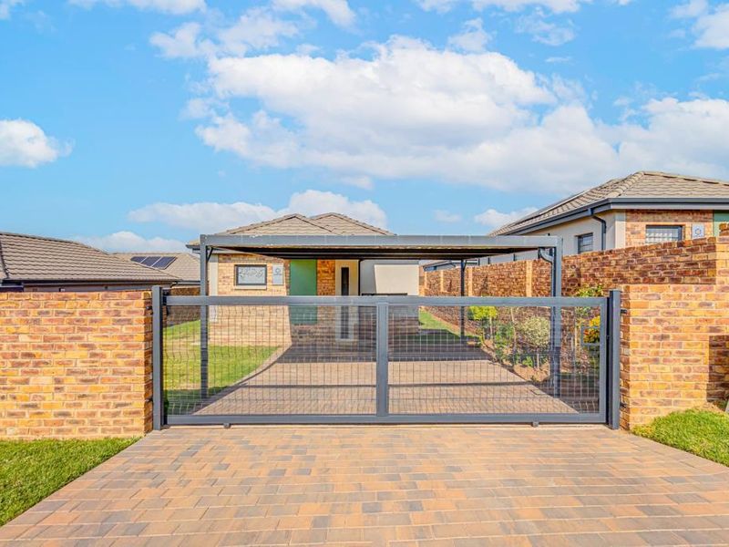 3 Bedroom House at Lion Pride Lifestyle Estate - Photo 1