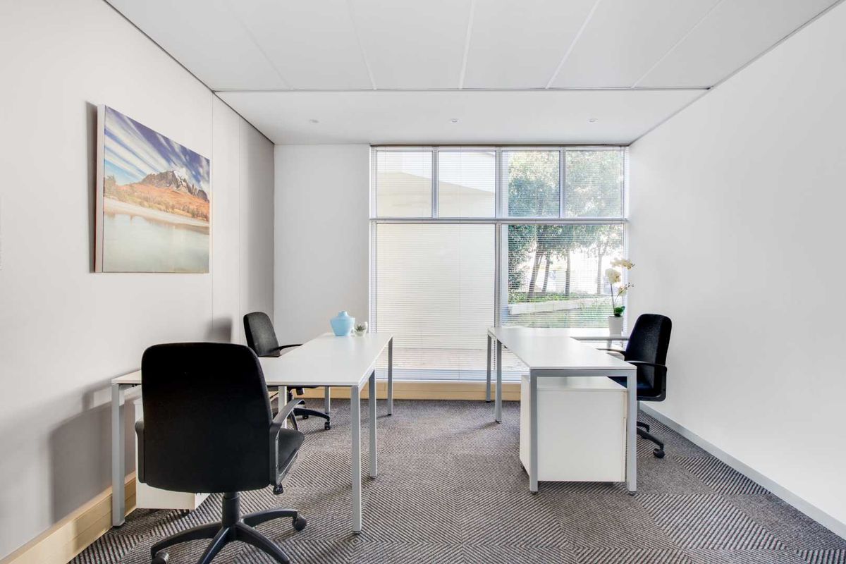 Flexible coworking memberships in Regus Bryanston Cedarwoods - Photo 3