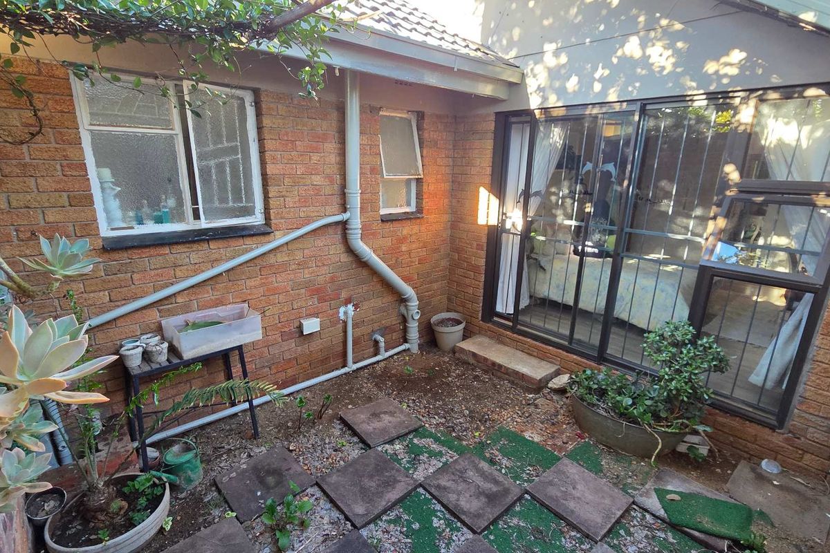 A Property with Exceptional Investment Potential and Versatile Living Options - Photo 3