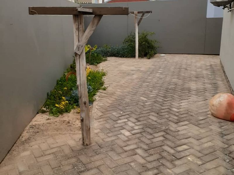 GORGEOUS HOME FOR SALE IN HENTIES BAY - Photo 9