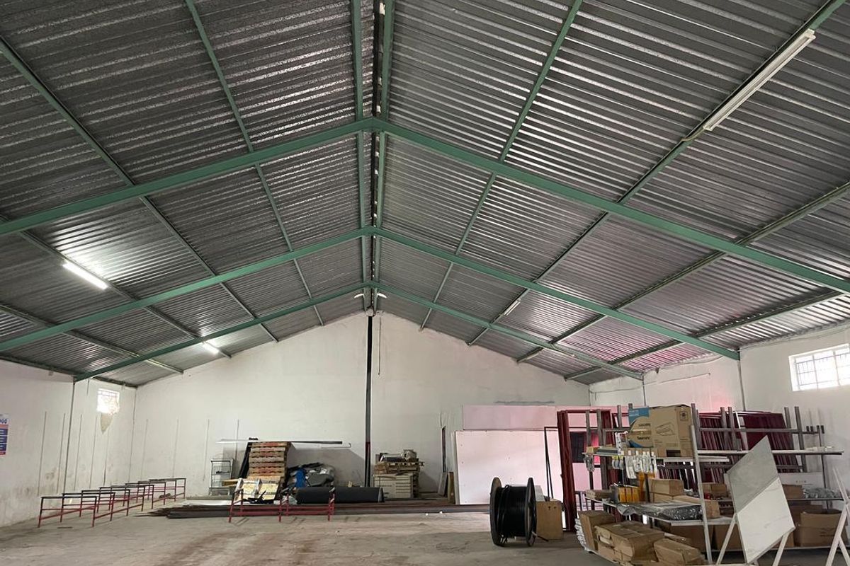 Ondangwa/Okangwena Warehouse for rent - Photo 2