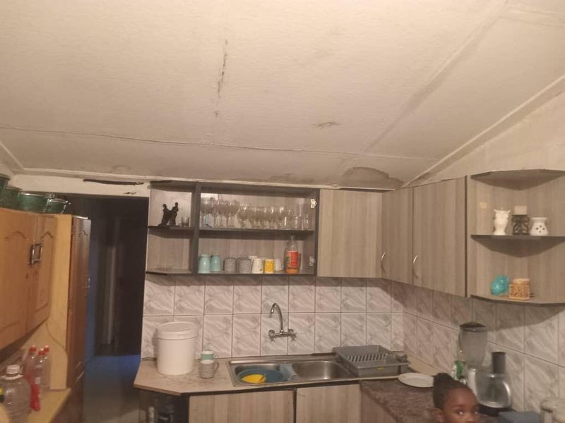 FOR SALE:3 bedrooms house for sale in,Kuisebmund, Walvis Bay, Selling price N$585000 cost included. - Photo 2