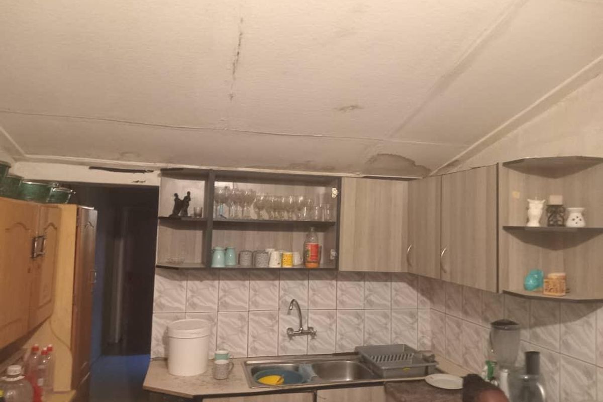 FOR SALE:3 bedrooms house for sale in,Kuisebmund, Walvis Bay, Selling price N$585000 cost included. - Photo 2