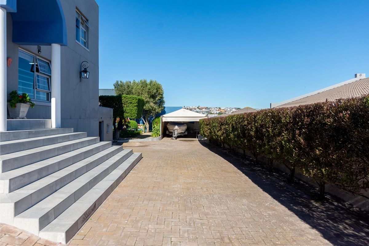 A Home Built Around Family - Photo 4
