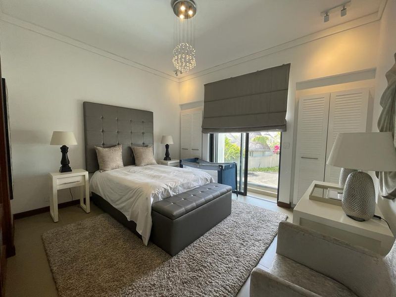 3-Bedroom Triplex : A sanctuary of light and privacy - Photo 4