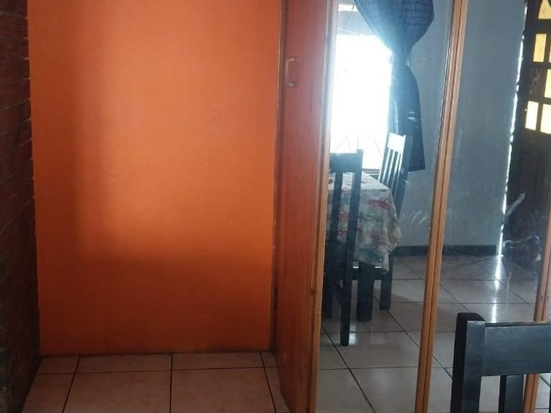 Charming 2-Bedroom Home with Garden and Balcony in Austerville - Photo 6