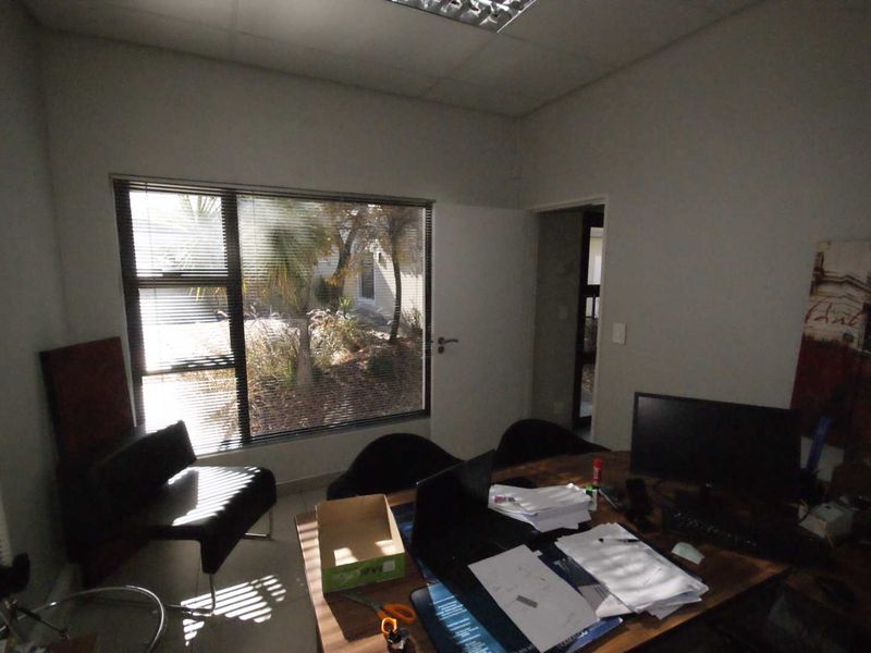 Office Space Klein Windhoek - Photo 3