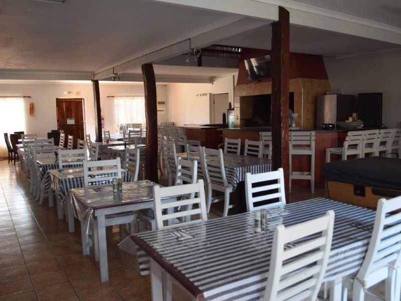 24 Bedroom Guesthouse with Sea View - Photo 5